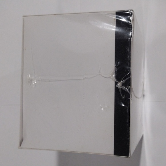 CHANEL Le Coton Extra Doux - Extra Soft Cotton pads 100 pieces Sealed New In Box - Picture 5 of 5